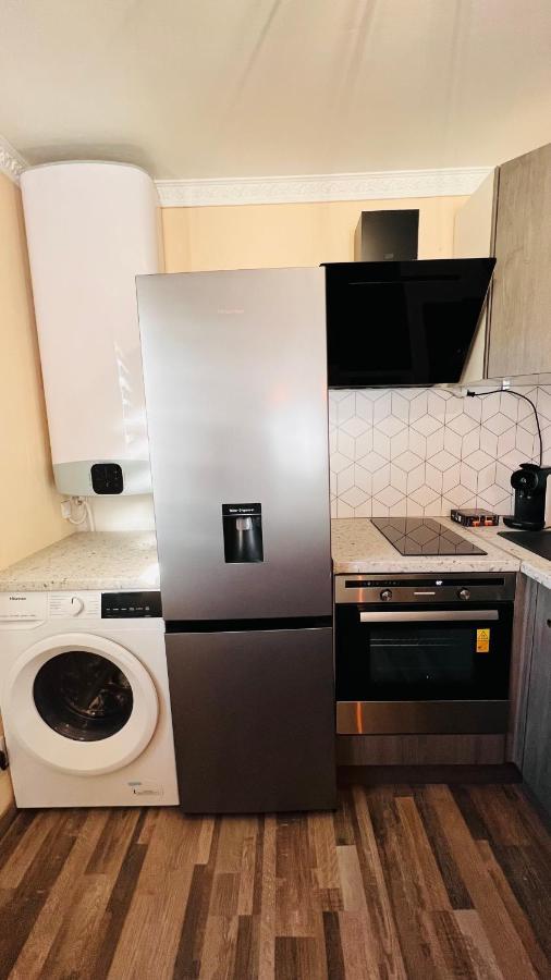 Appartement Pluton à Montpellier Extérieur photo