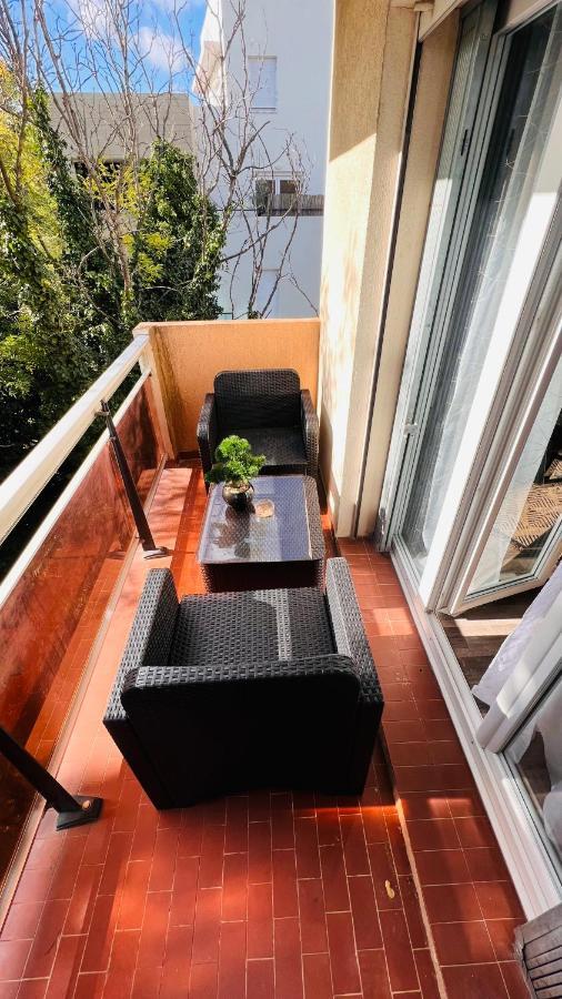 Appartement Pluton à Montpellier Extérieur photo