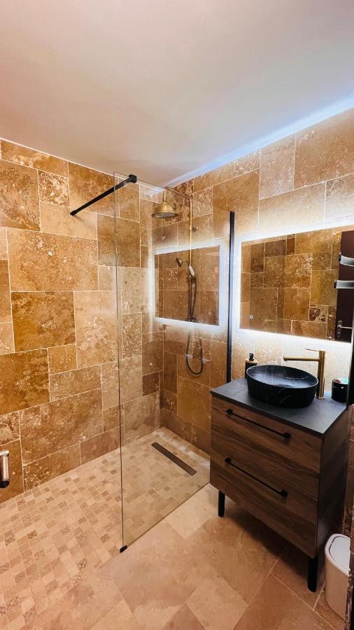 Appartement Pluton à Montpellier Extérieur photo
