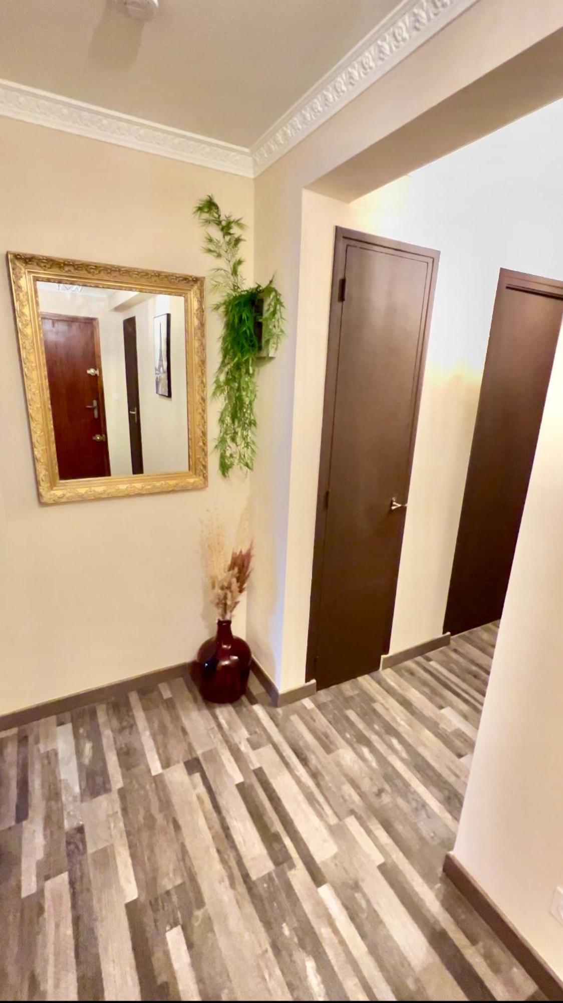 Appartement Pluton à Montpellier Extérieur photo
